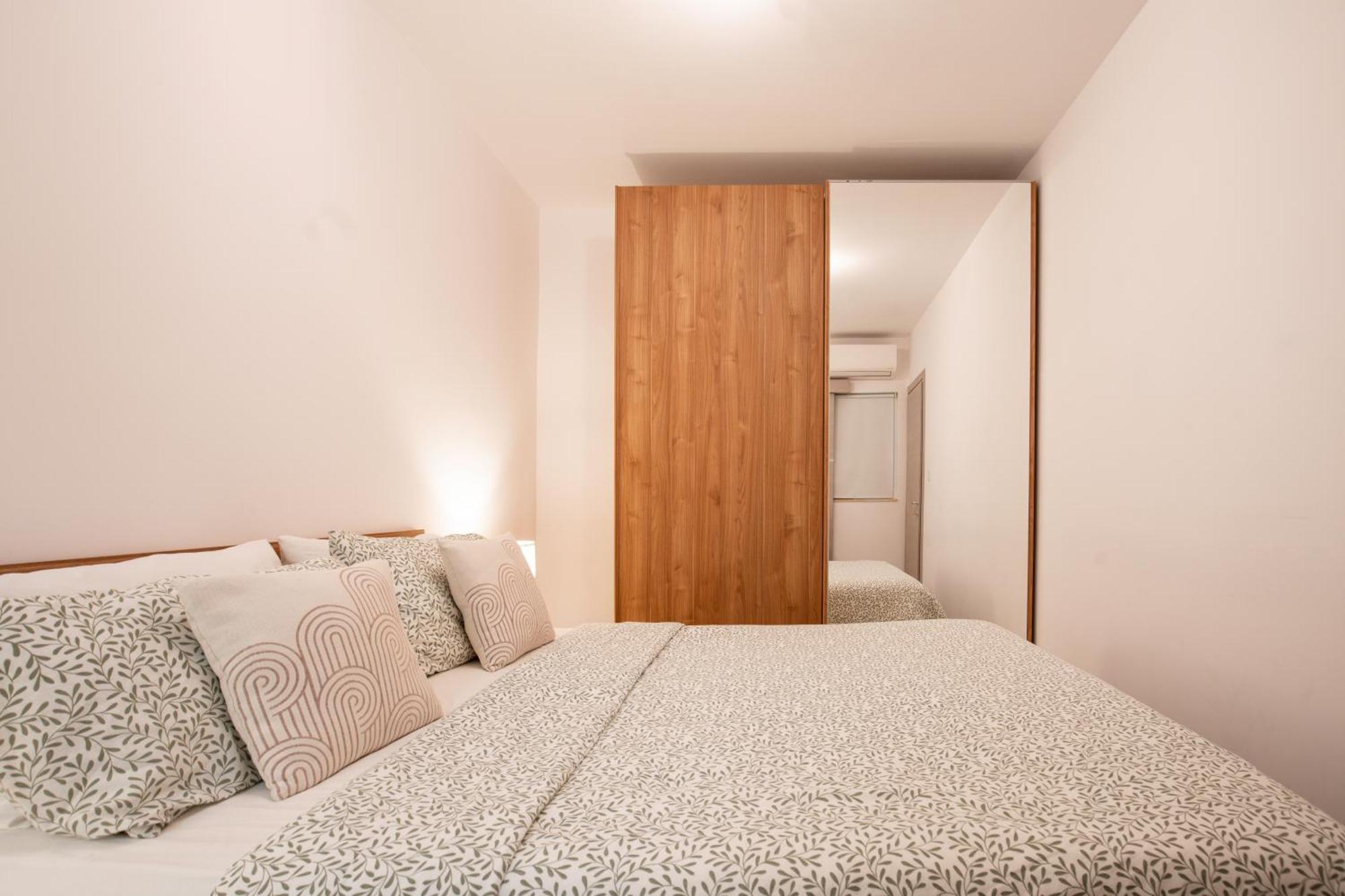Brand New 2 Bed 2 Bath In By The Sea * Sliema