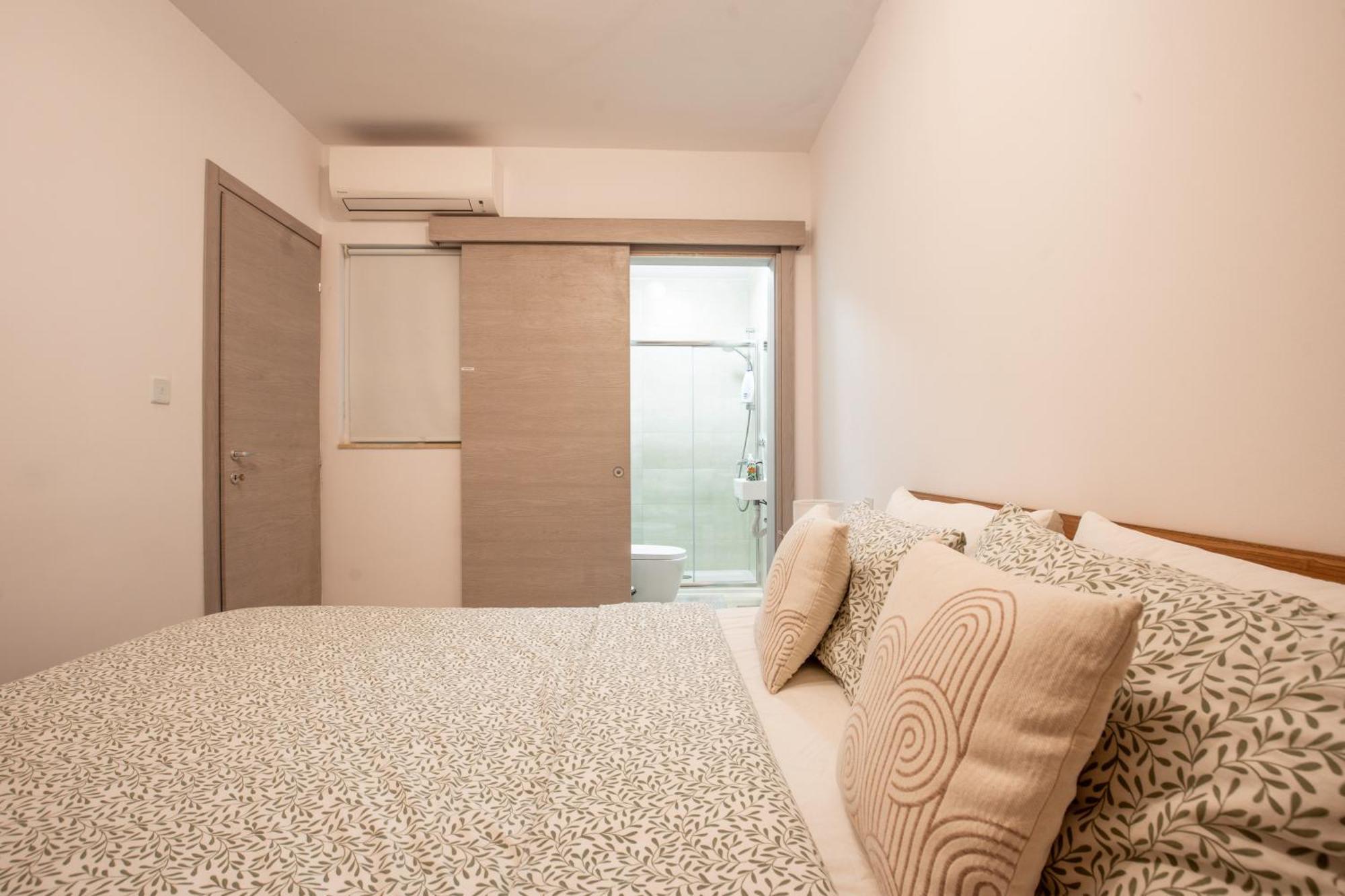 Apartamento Brand New 2 Bed 2 Bath In By The Sea