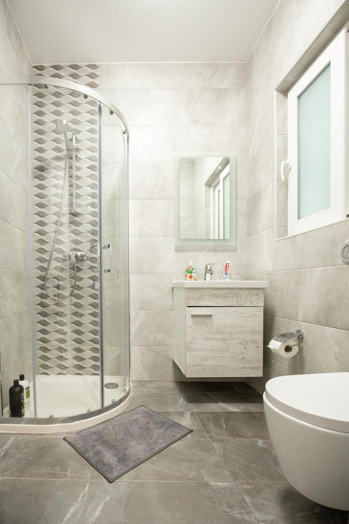Brand New 2 Bed 2 Bath In By The Sea Apartamento Sliema